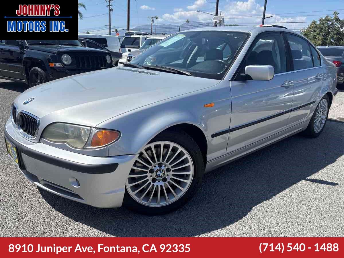 BMW 330i