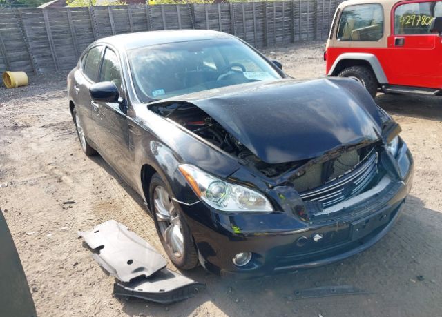 Infiniti M56