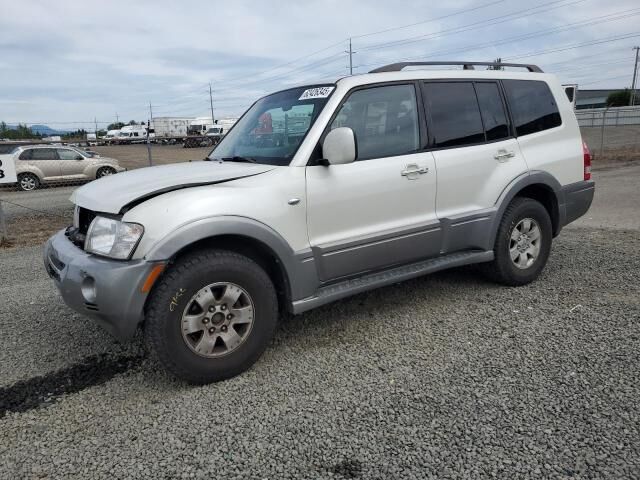 Mitsubishi Montero