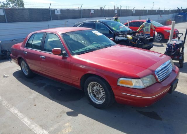 Ford Crown Victoria