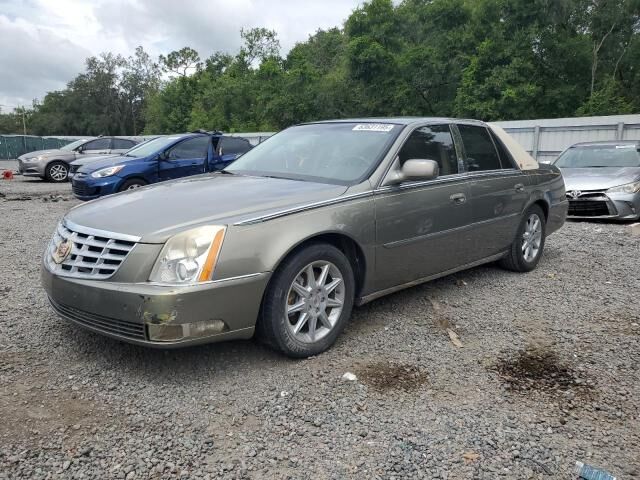 Cadillac DTS