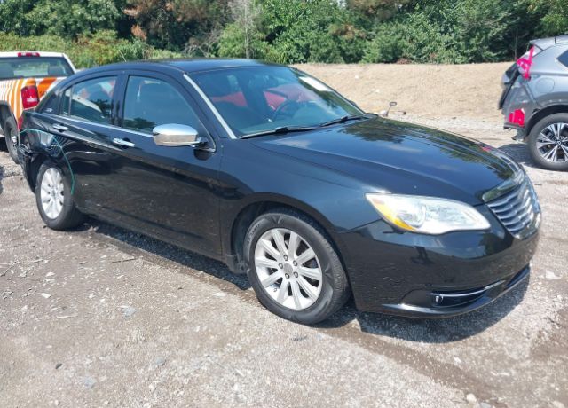 Chrysler 200