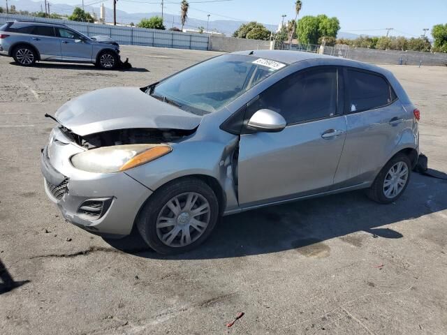 Mazda Mazda2