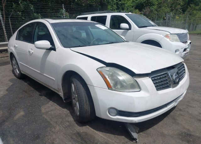 Nissan Maxima