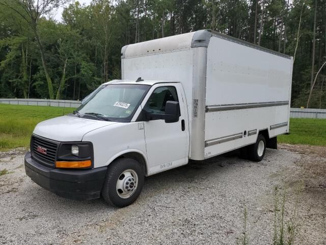GMC Savana
