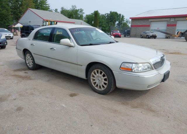 Lincoln Town Car