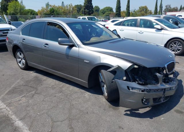 BMW 750i