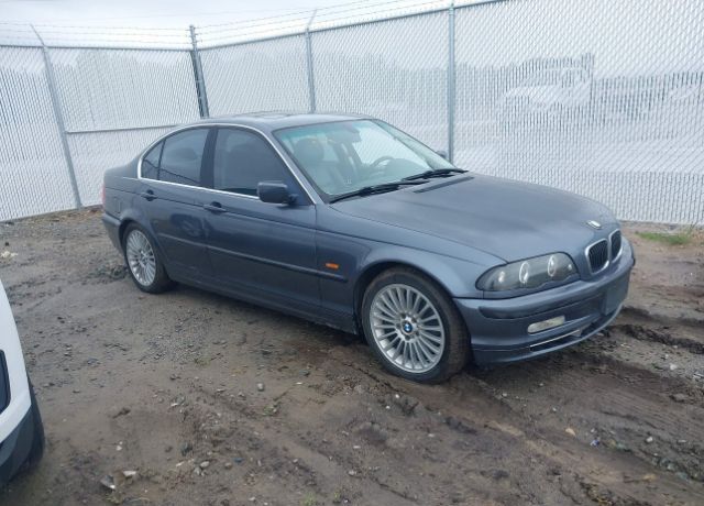 BMW 330i