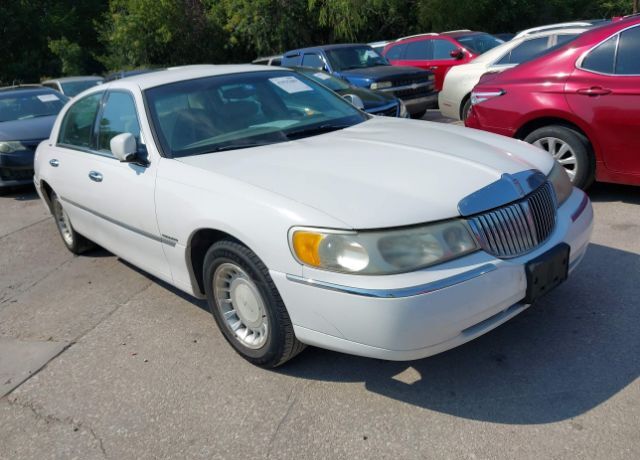 Lincoln Town Car
