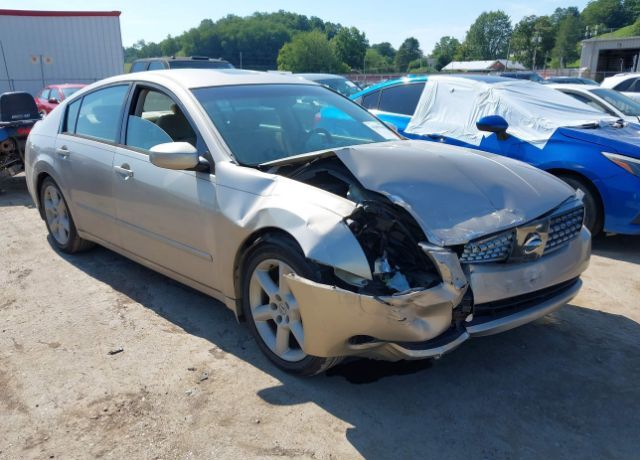 Nissan Maxima
