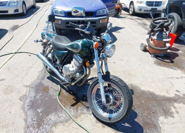 Suzuki GZ250