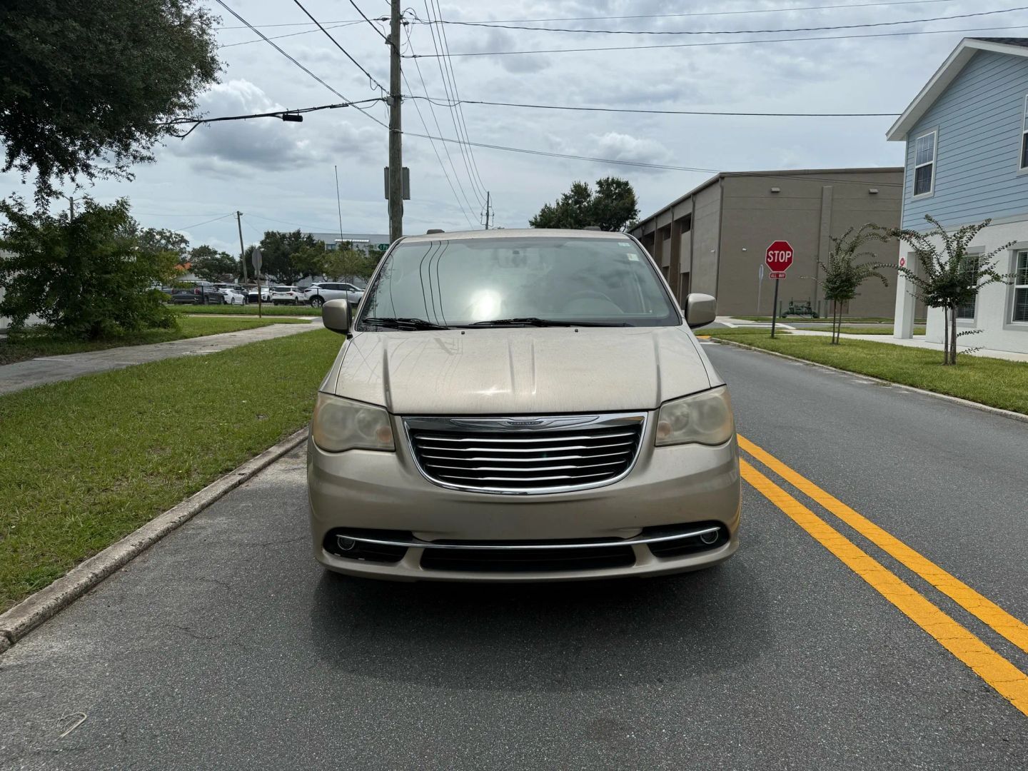 2013 CHRYSLER Town and Country