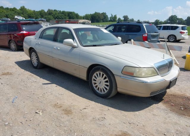 Lincoln Town Car