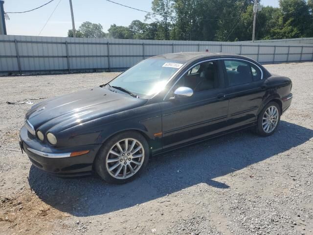 Jaguar X-Type