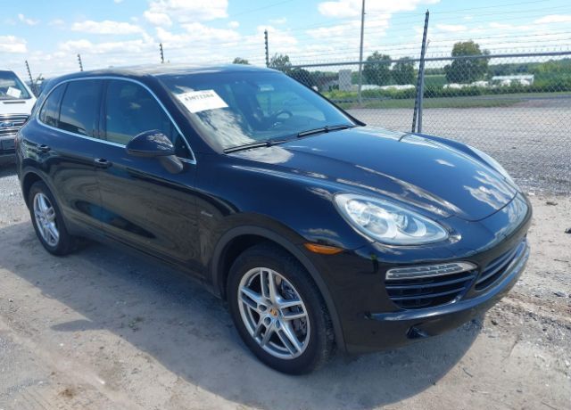 2014 PORSCHE Cayenne