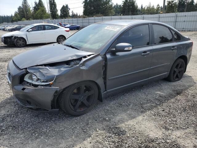 Volvo S40