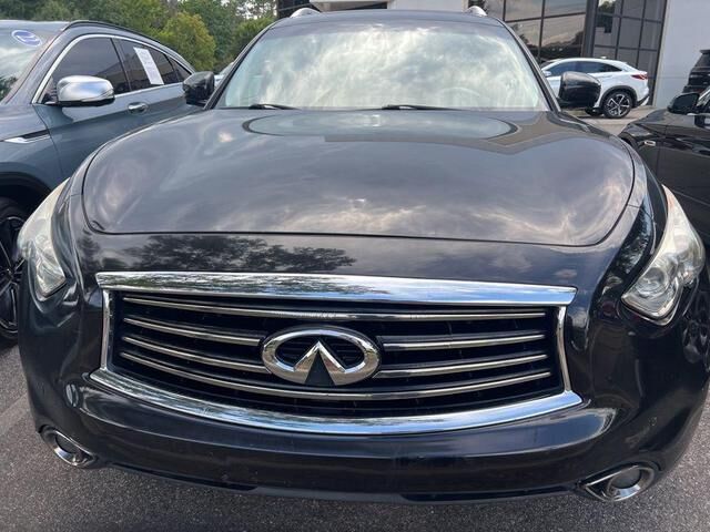 Infiniti FX35