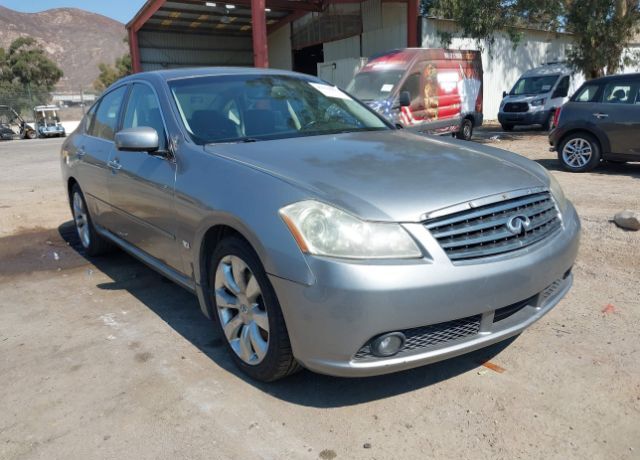 Infiniti M35