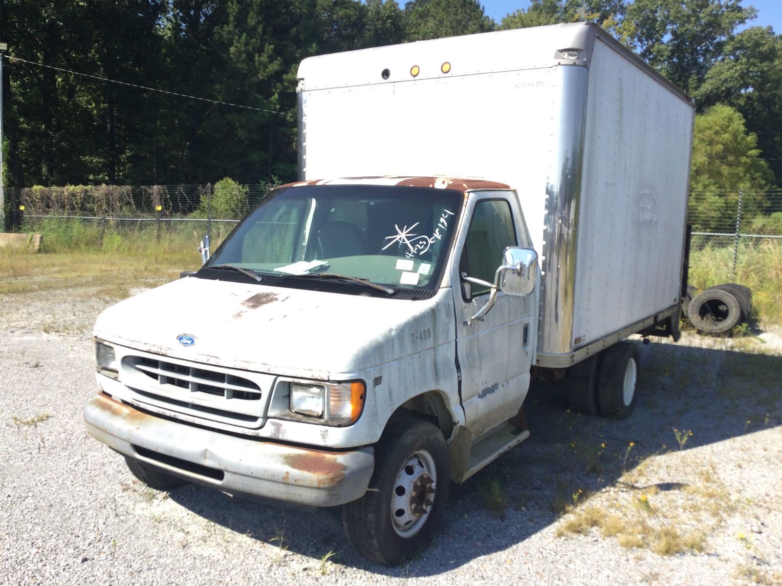 Ford E-350