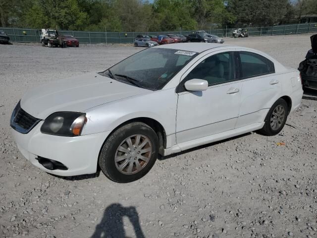 Mitsubishi Galant