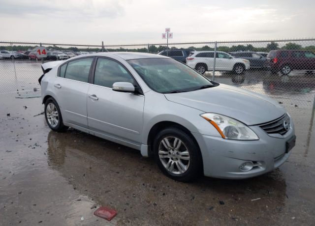 2012 NISSAN Altima