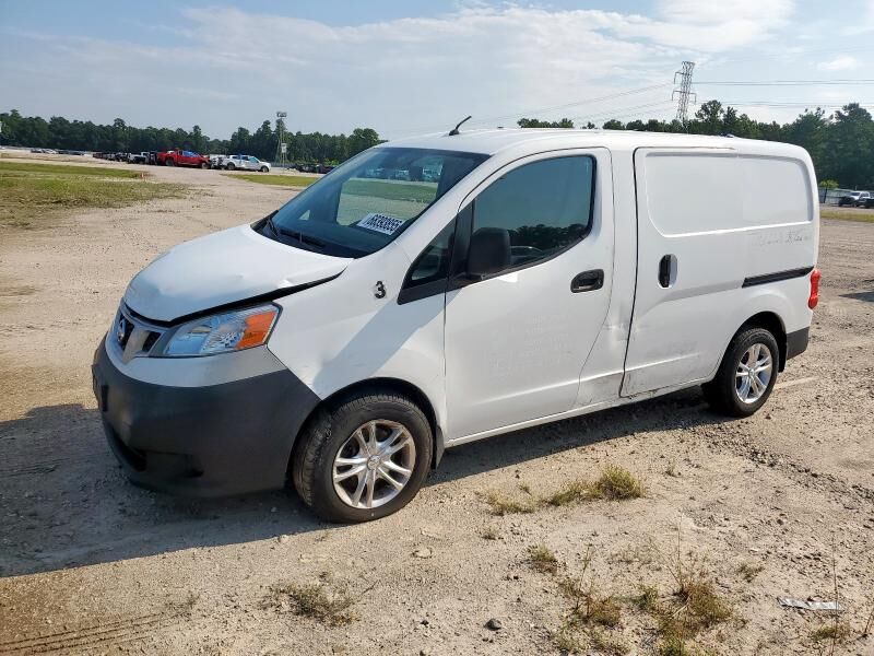Nissan NV200