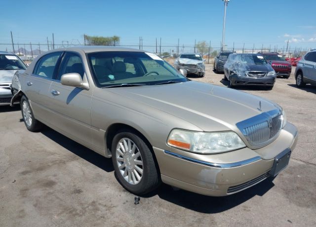 Lincoln Town Car