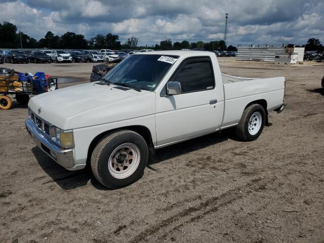 Nissan Pickup