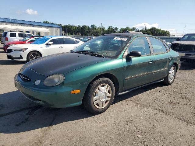 Ford Taurus