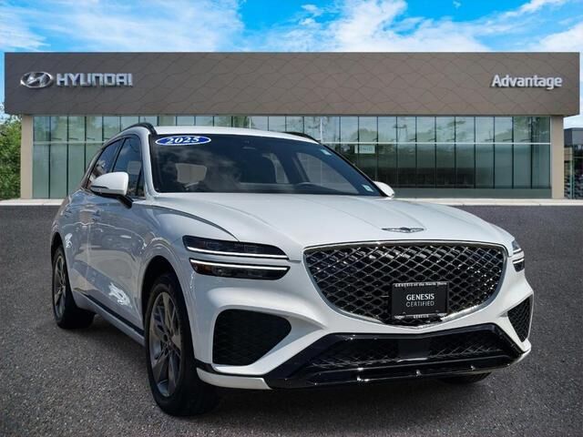 2025 GENESIS GV70