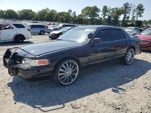 Ford Crown Victoria