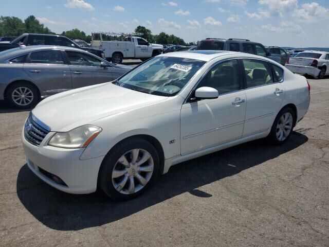 Infiniti M35