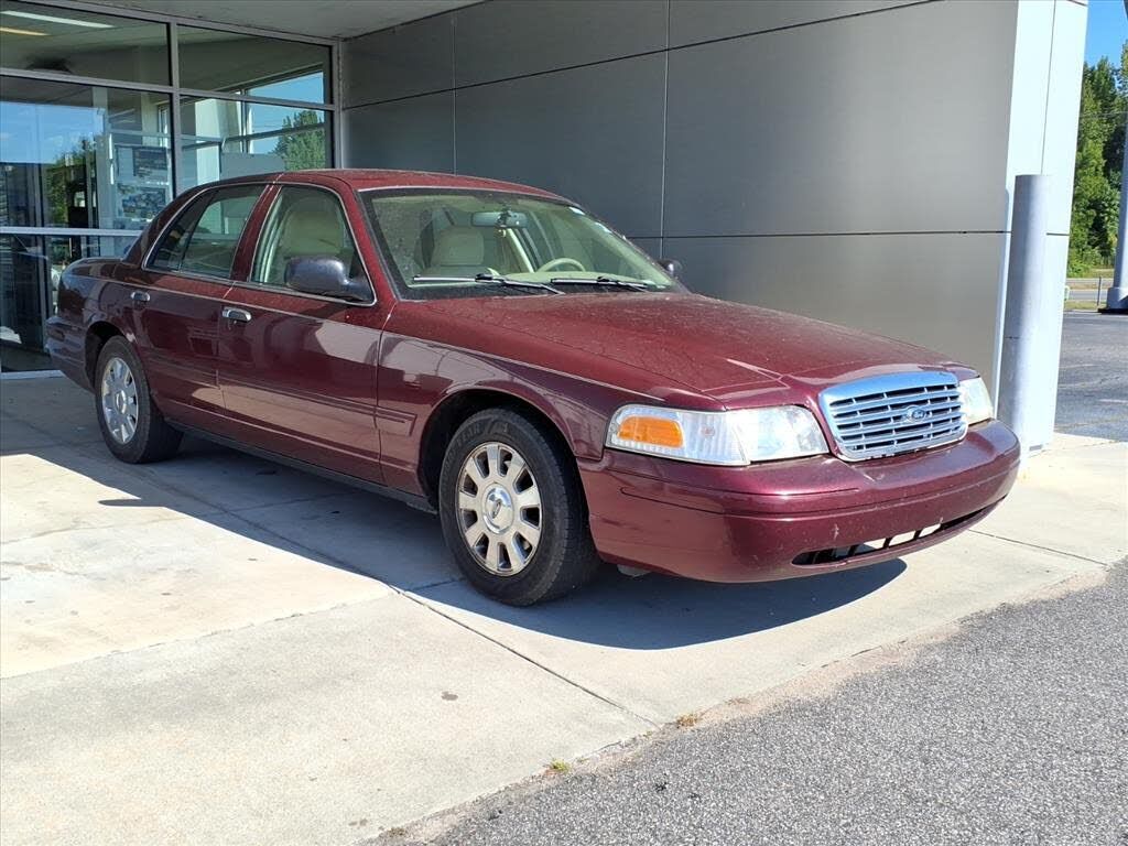 Ford Crown Victoria