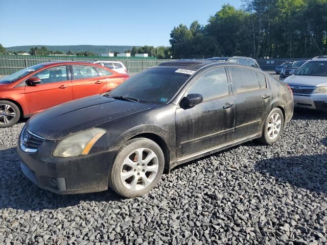 Nissan Maxima