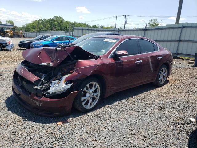 Nissan Maxima