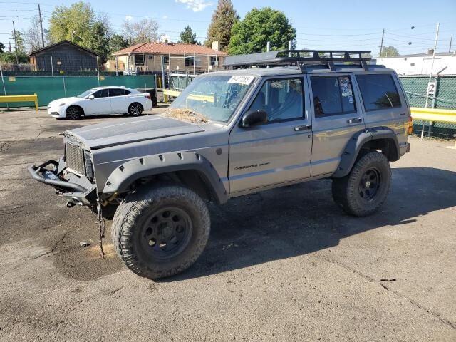 Jeep Cherokee