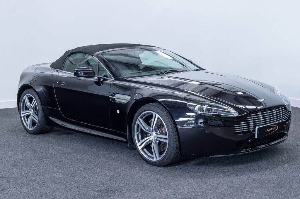 Aston Martin V8 Vantage