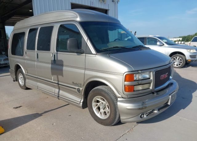 GMC Savana