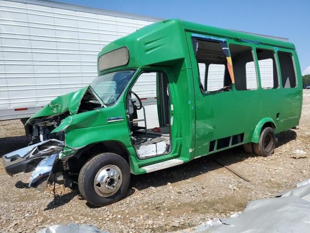Ford E-450