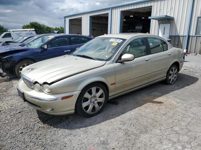 Jaguar X-Type