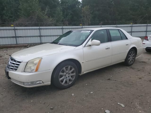 Cadillac DTS