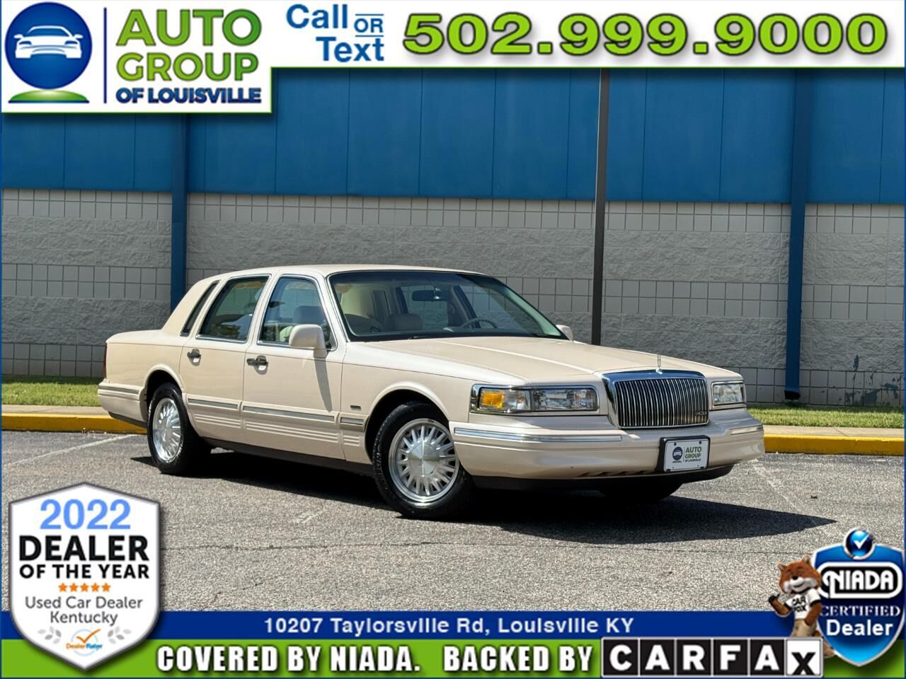 1996 LINCOLN Town Car