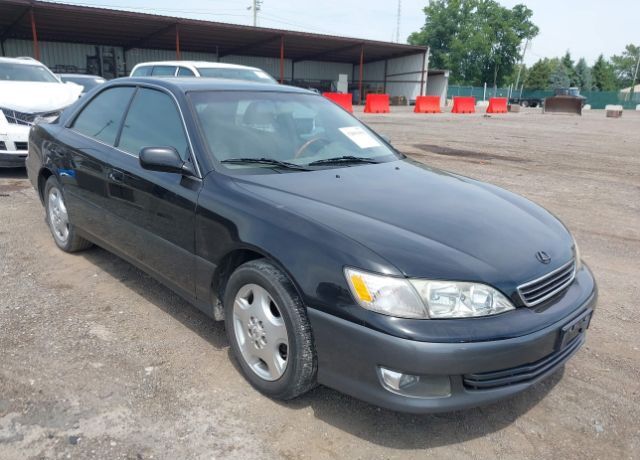 Lexus ES