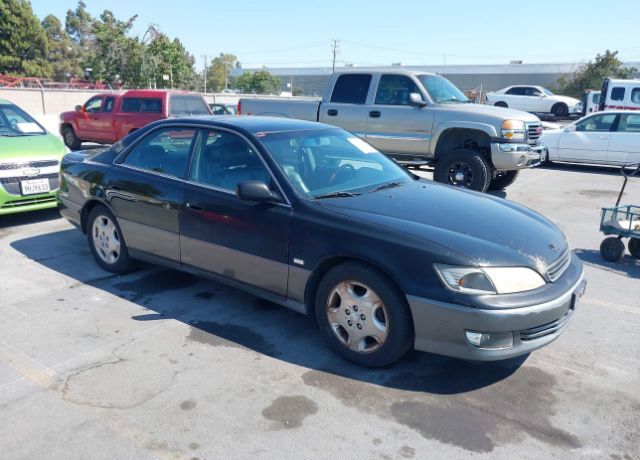 Lexus ES