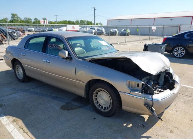 Lincoln Town Car