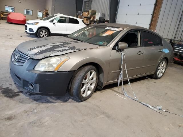 Nissan Maxima
