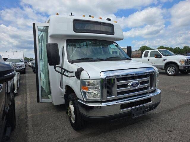 Ford E-450