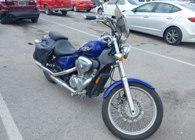 Honda VT600CD (SHADOW VLX DELUXE)
