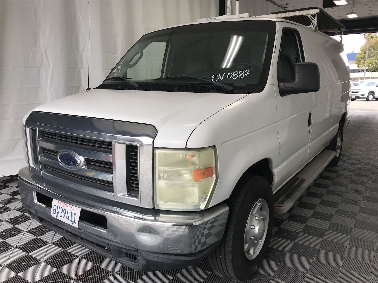 Ford E-250