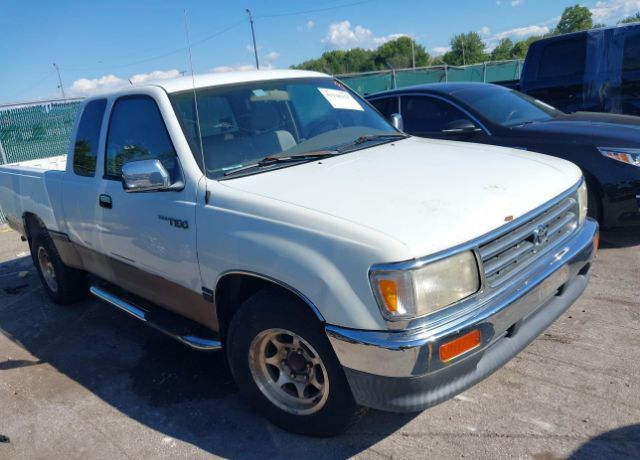 Toyota T100